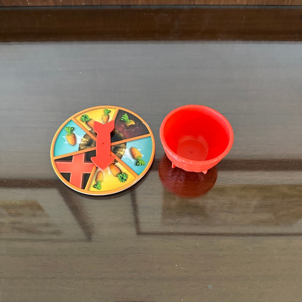 Jumping Jack 2013 Goliath Game Replacement Parts Spinner and Red Basket